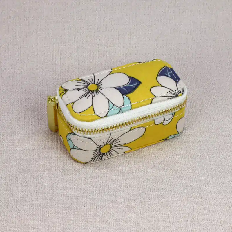 Boîte à bijoux en velours